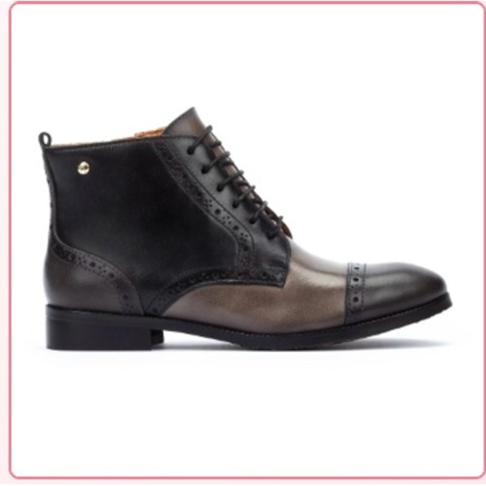 Pikolinos Royal W4D Lead Black Leather Brogue Ankle Boots W4D-8717C3 Women's 8.5
